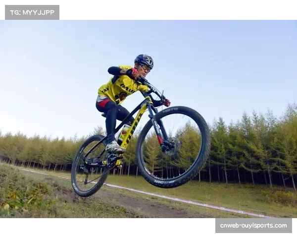 高端骑行服品牌发布财报，功能性户外与山地车线增长显著